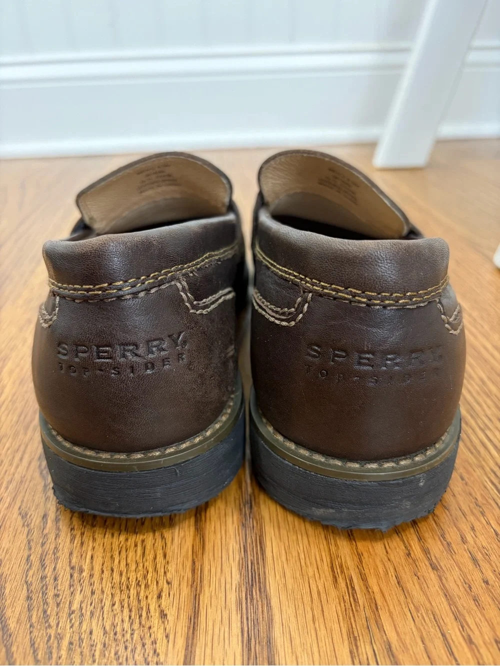 Sperry Topsider Essex Dark Brown Leather Penny Loafers (9.5)
